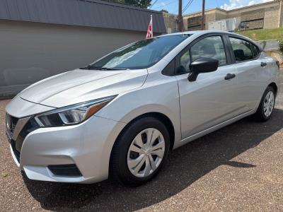 2020 Nissan Versa