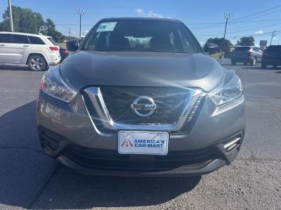 2020 Nissan Kicks