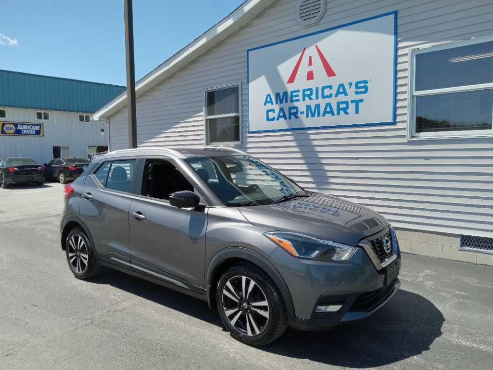 NISSAN KICKS SR