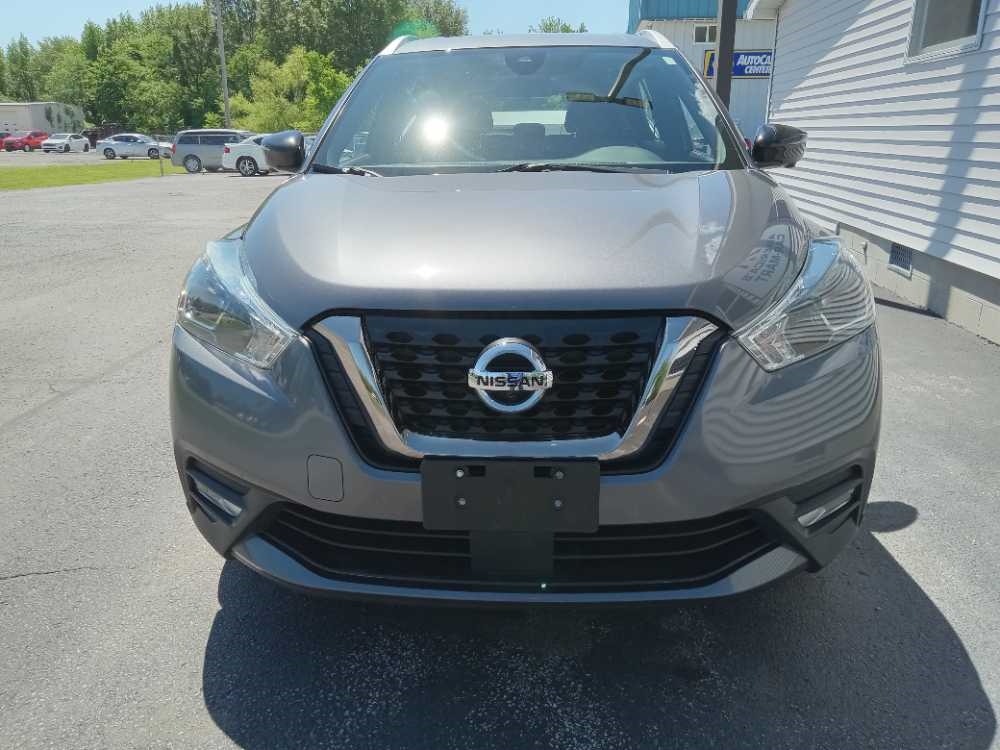 NISSAN KICKS SR