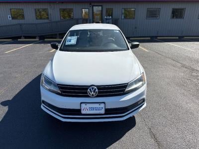 2016 Volkswagen Jetta