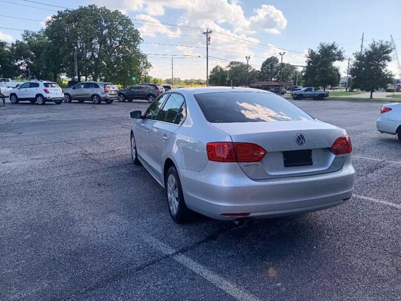 Image 6 of 2013 Volkswagen Jetta SE