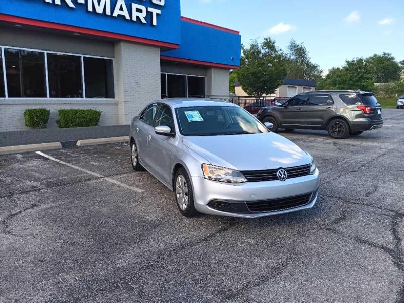Image 3 of 2013 Volkswagen Jetta SE