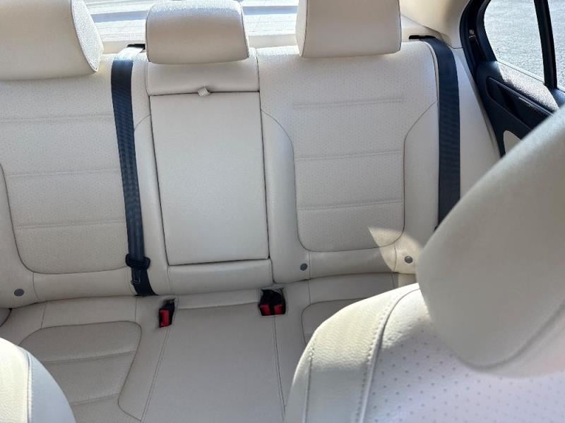 2016 Volkswagen Jetta SEL's photo