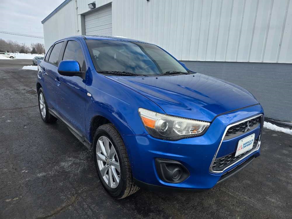 MITSUBISHI OUTLANDER SPORT ES
