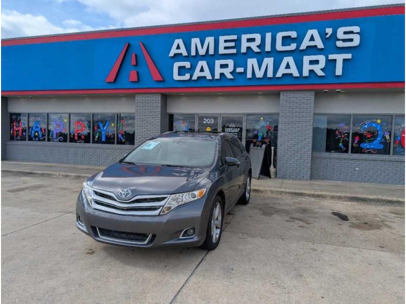 2013 Toyota Venza XLE's photo