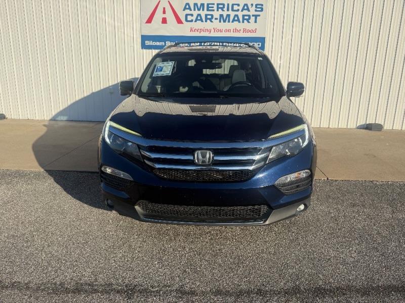 2016 Honda Pilot Touring's photo