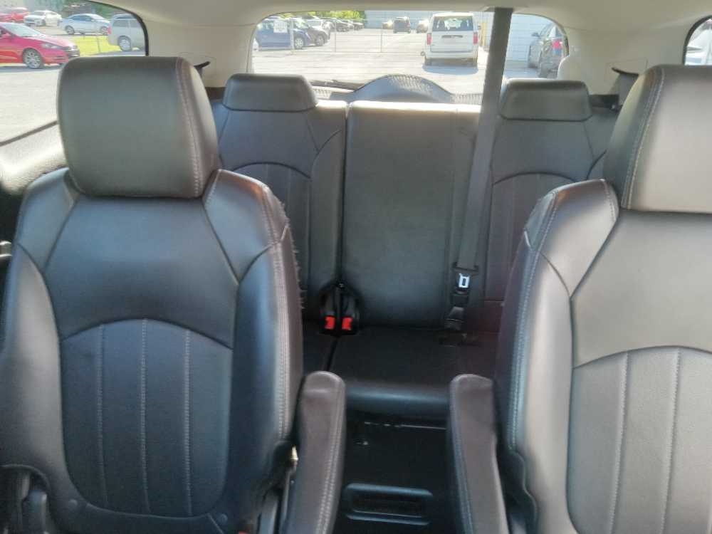 BUICK ENCLAVE LEATHER