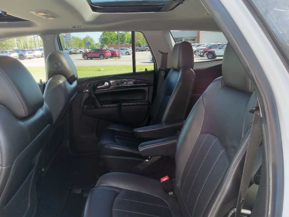 BUICK ENCLAVE LEATHER