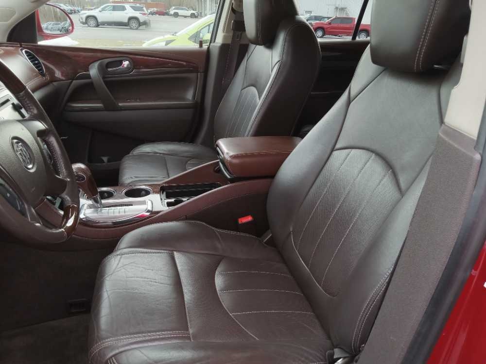 BUICK ENCLAVE LEATHER