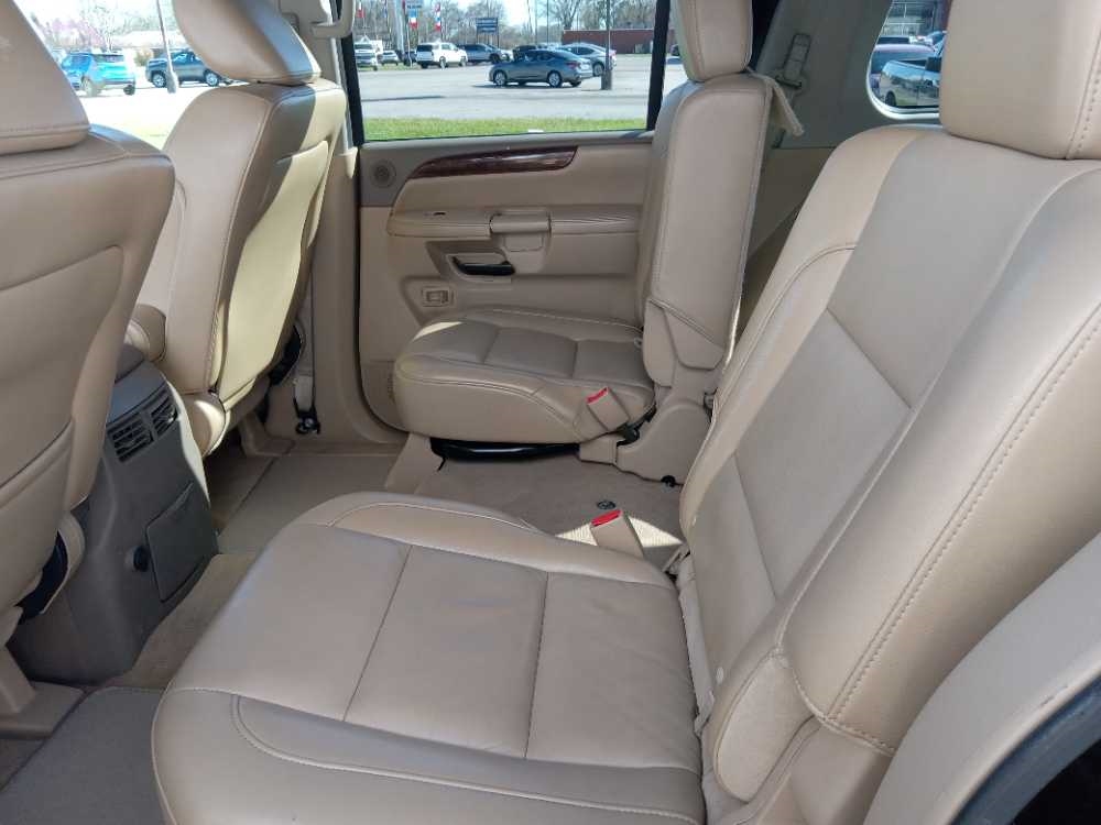 NISSAN ARMADA SE; PLATINUM;