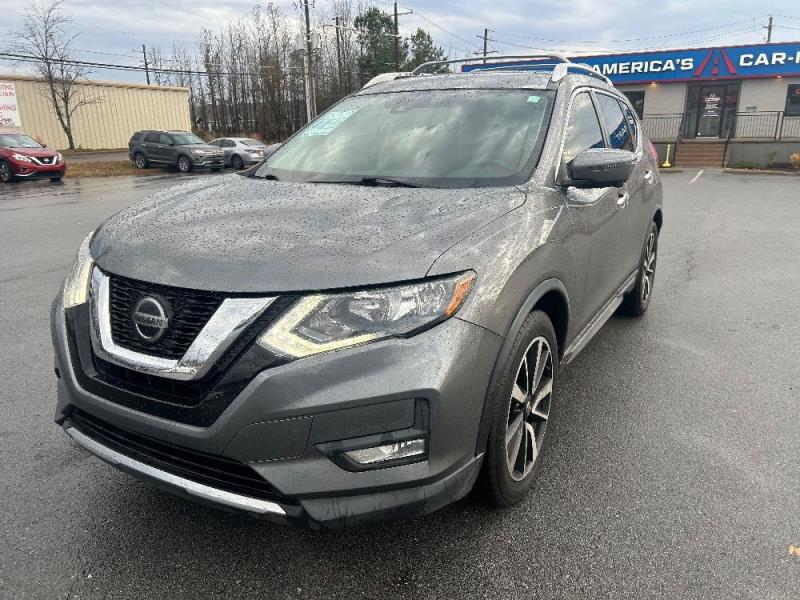 2019 Nissan Rogue SL's photo