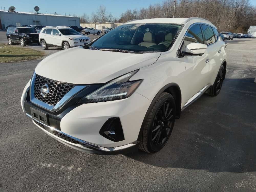 2021 Nissan Murano SL's photo