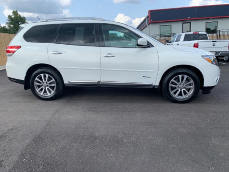 Nissan Pathfinder America�s CarMart Nissan Pathfinder America�s CarMart