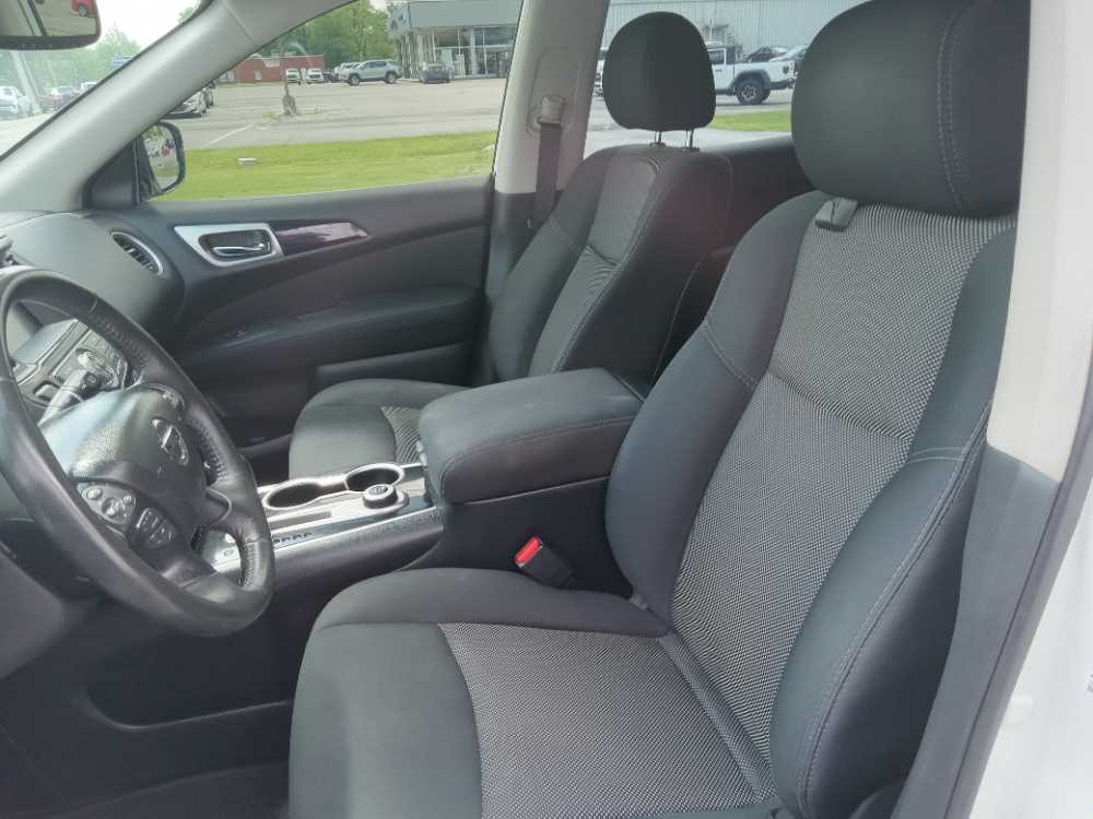 NISSAN PATHFINDER S; SL; PL