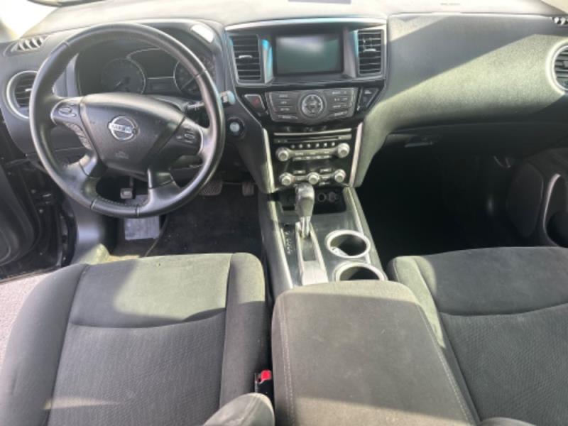 2017 Nissan Pathfinder America's CarMart