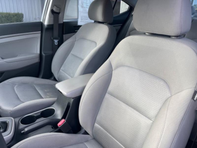 Image 10 of 2017 Hyundai Elantra SE