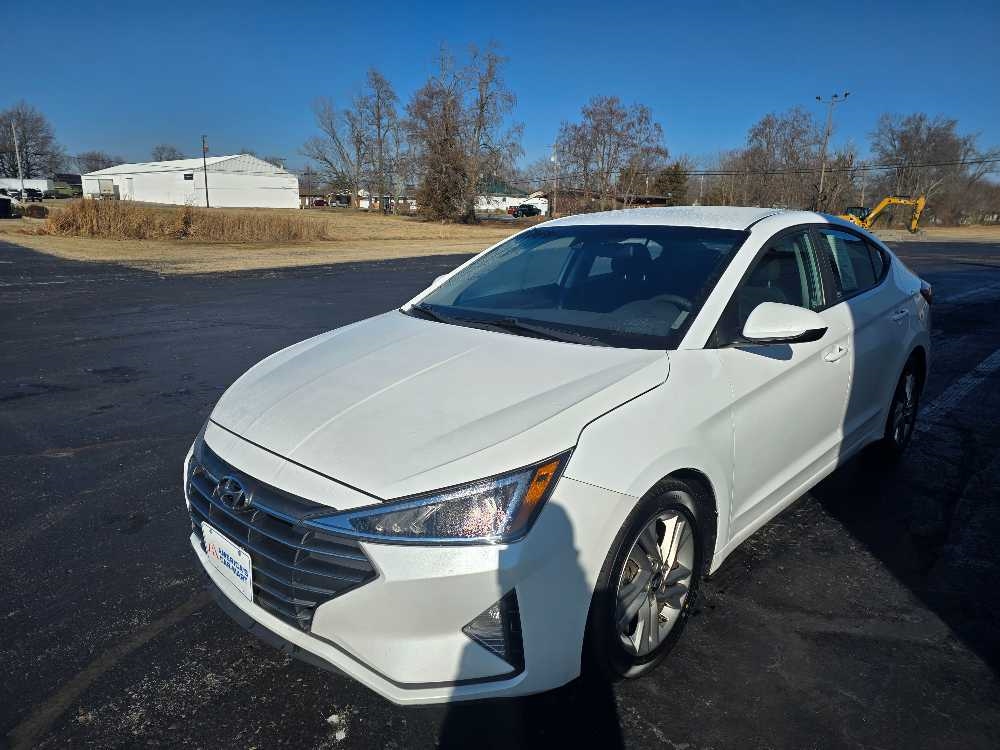 2019 HYUNDAI ELANTRA LIMITED; SEL