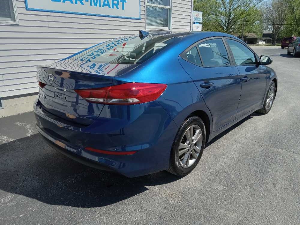 HYUNDAI ELANTRA LIMITED; SE