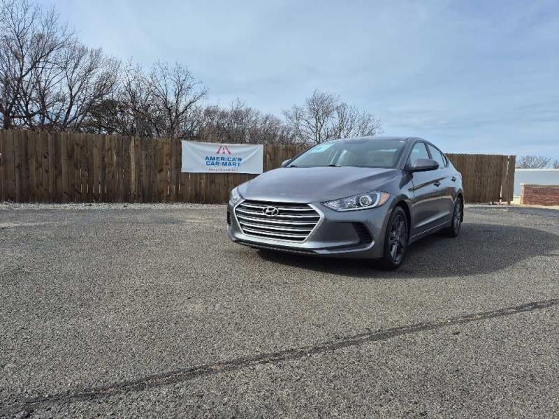 2018 Hyundai Elantra SEL's photo