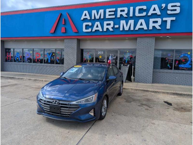 2020 Hyundai Elantra SEL's photo