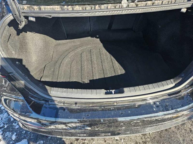 Image 8 of 2017 Hyundai Elantra SE