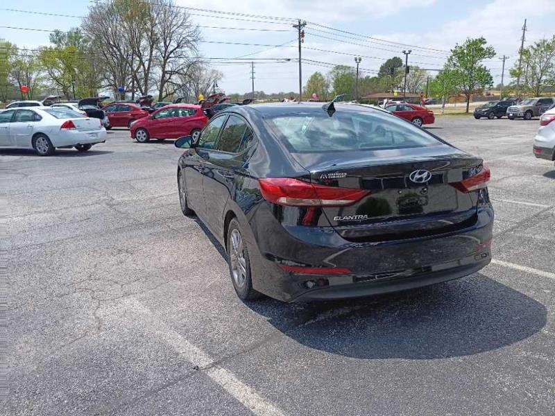 Image 6 of 2017 Hyundai Elantra SE