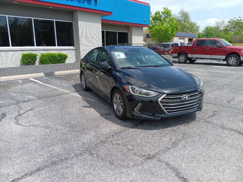 Image 3 of 2017 Hyundai Elantra SE
