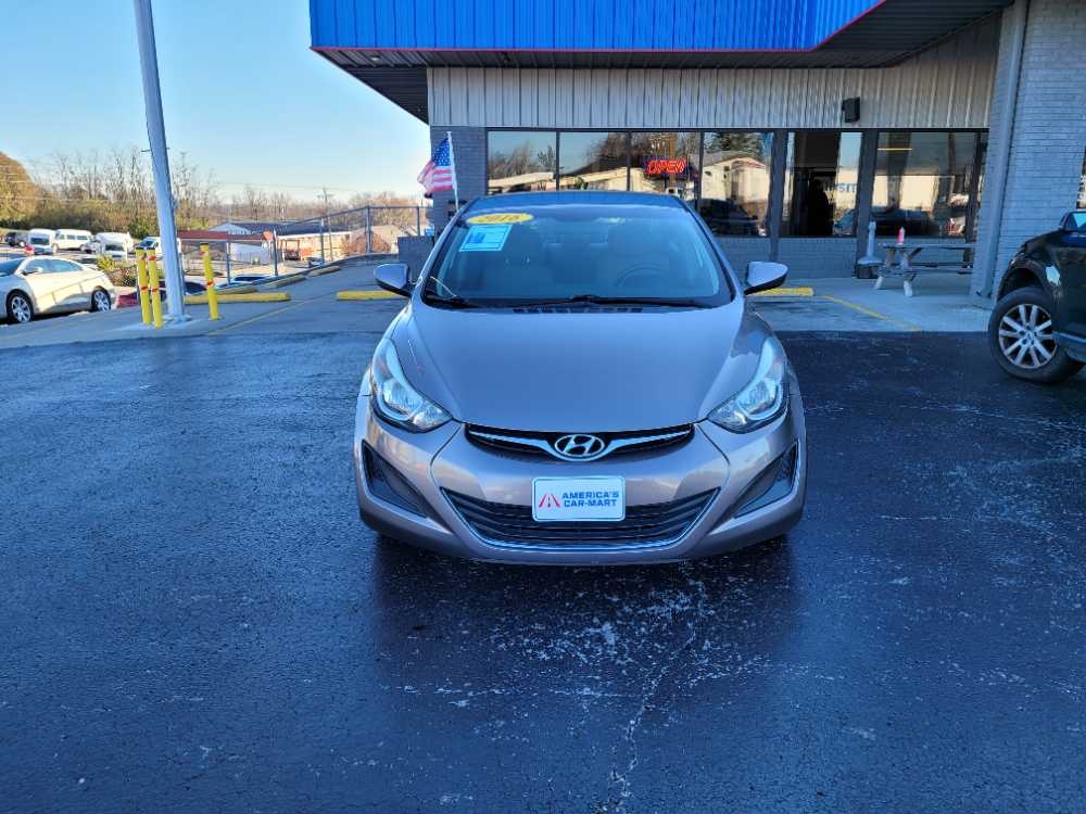 HYUNDAI ELANTRA LIMITED; SE;