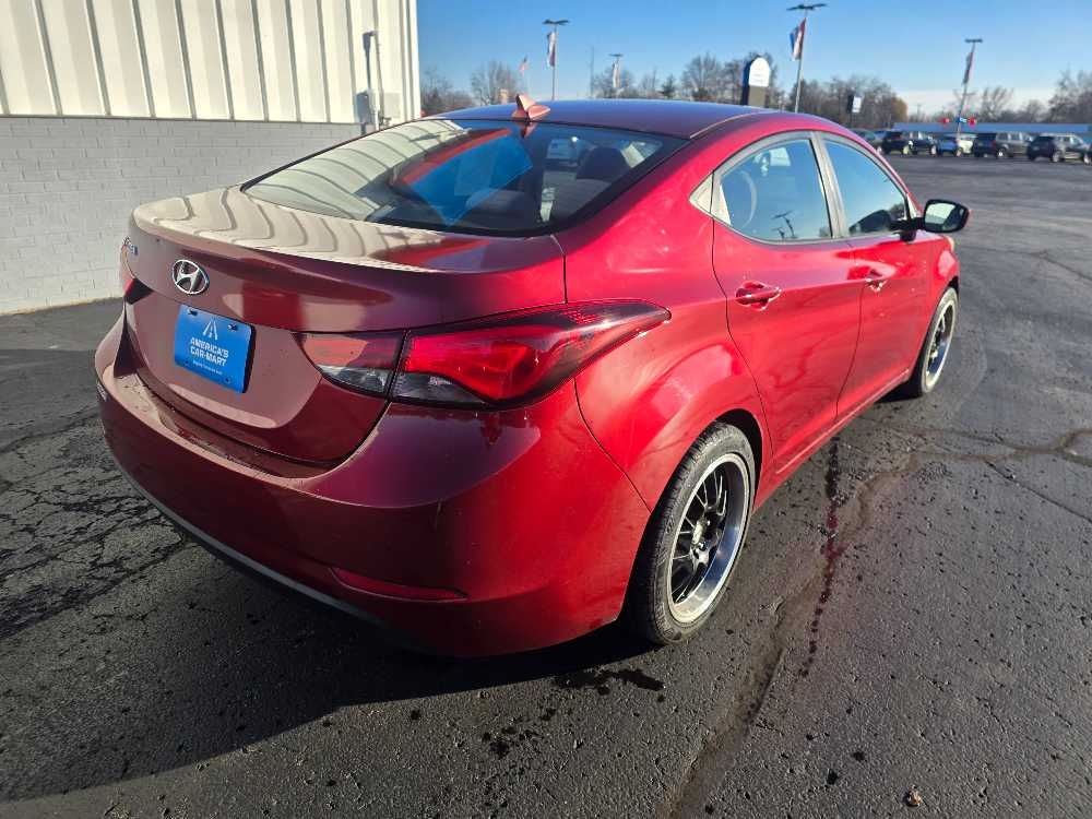 HYUNDAI ELANTRA LIMITED; SE;