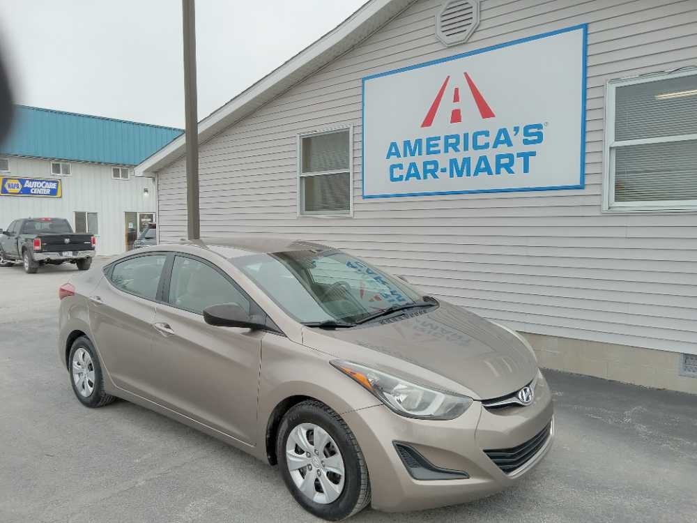 HYUNDAI ELANTRA LIMITED; SE;