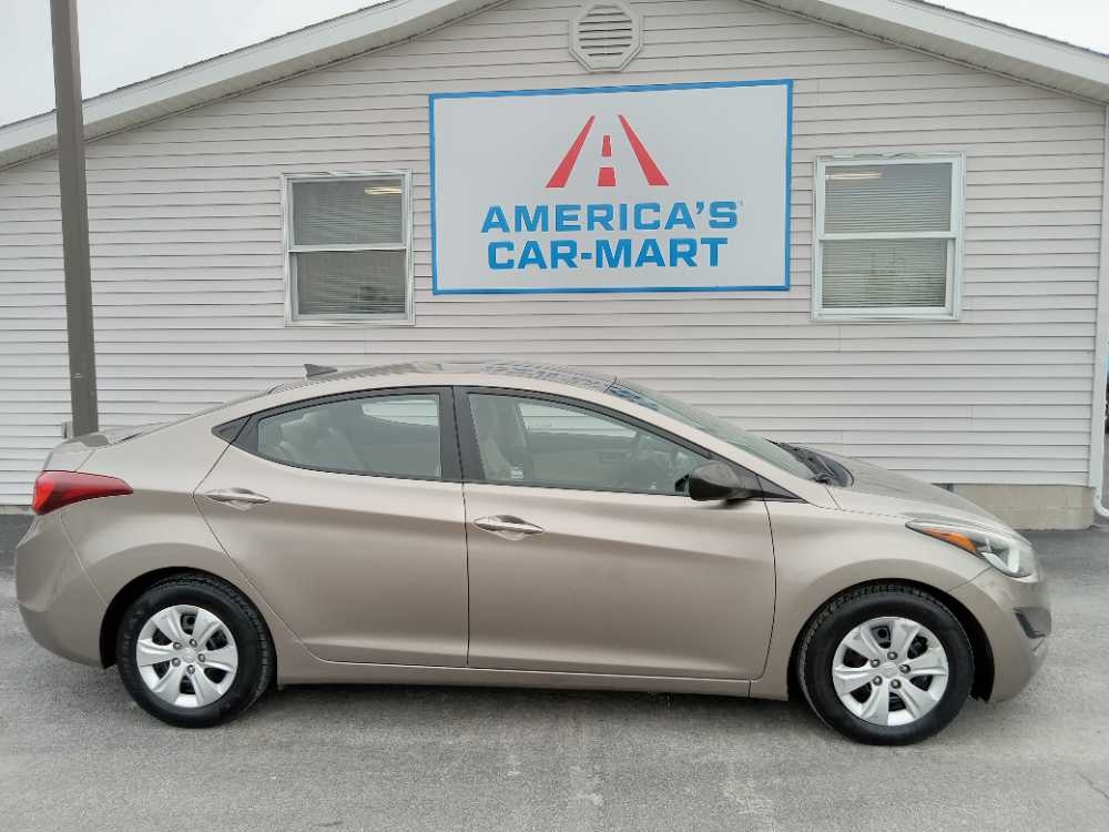 HYUNDAI ELANTRA LIMITED; SE;