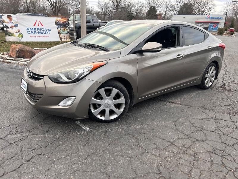 2013 Hyundai Elantra Limited's photo