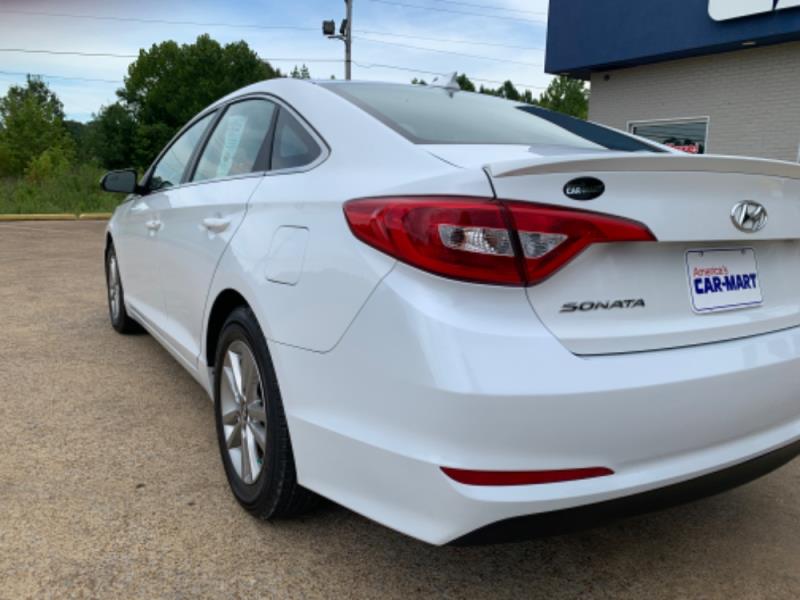 Hyundai Sonata America�s CarMart