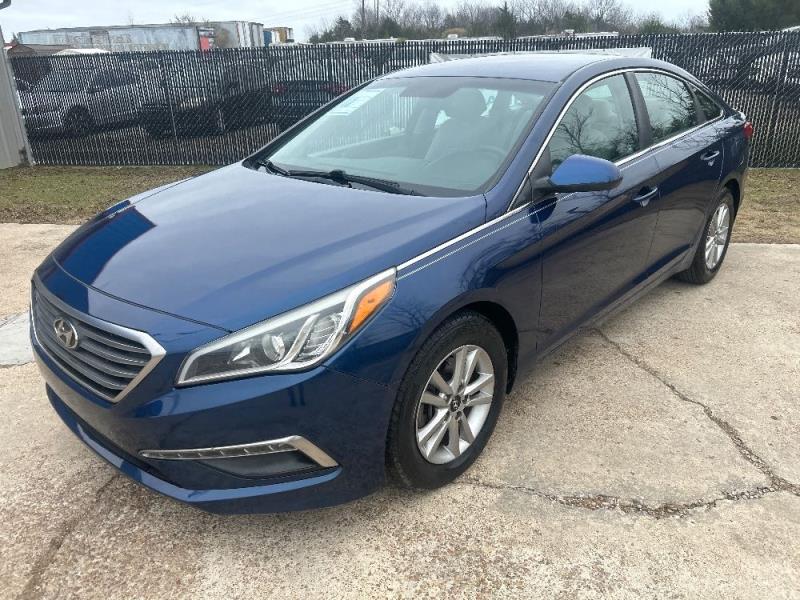 2015 Hyundai Sonata SE's photo