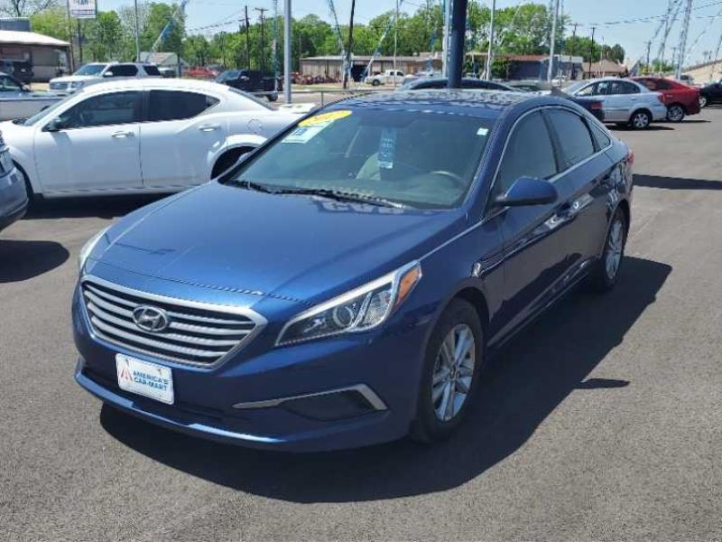 2017 Hyundai Sonata Base's photo