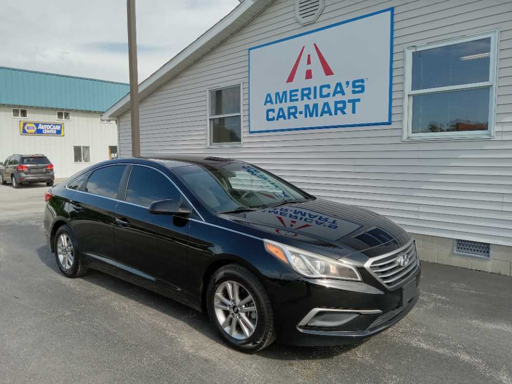 HYUNDAI SONATA BASE; SE