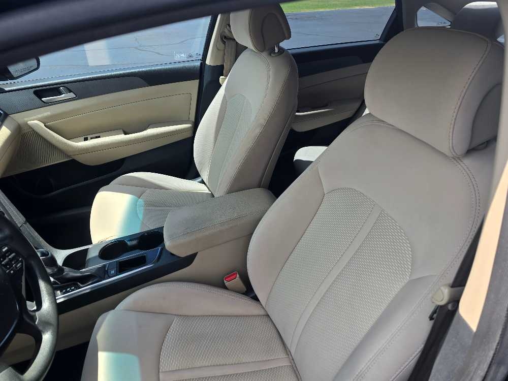 HYUNDAI SONATA SE