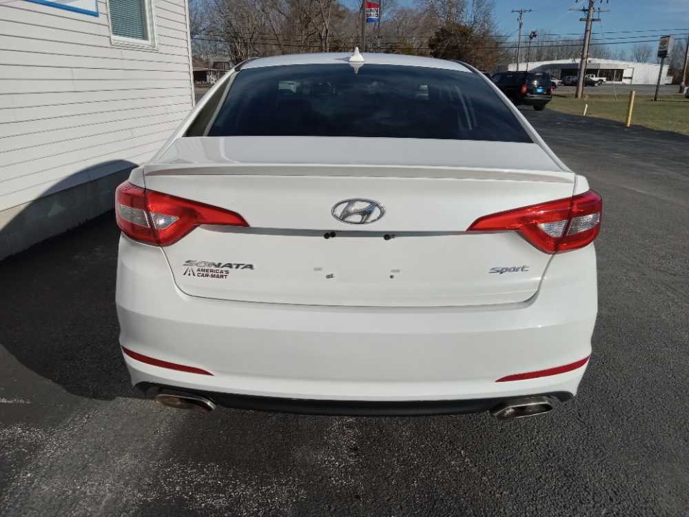 HYUNDAI SONATA LIMITED; SPOR