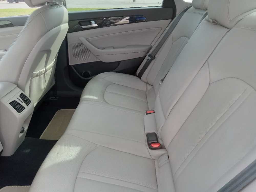 HYUNDAI SONATA LIMITED; SPOR