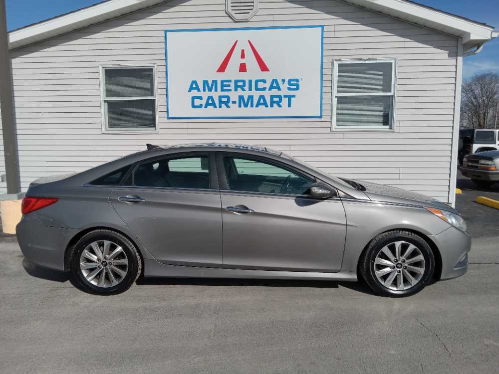 HYUNDAI SONATA LIMITED; SE