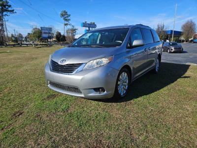 2011 Toyota Sienna
