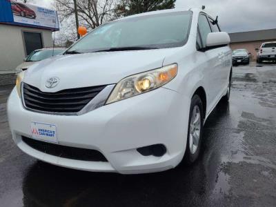 2011 Toyota Sienna