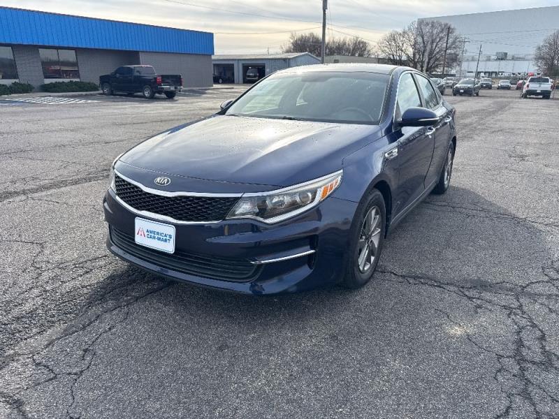 2018 Kia Optima LX's photo