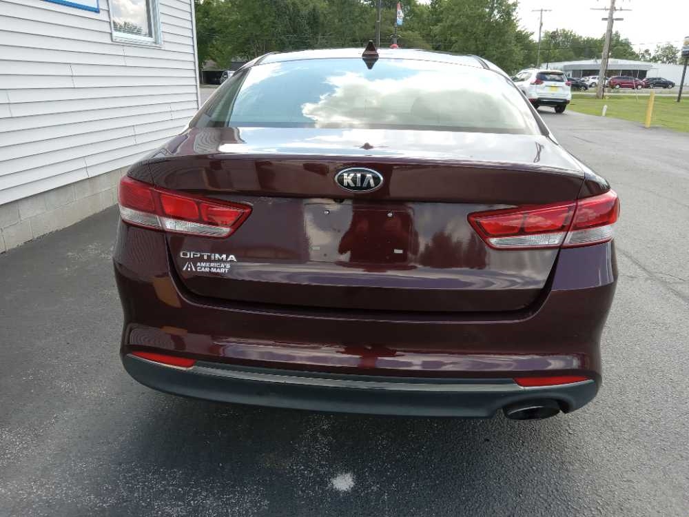 KIA OPTIMA LX; S