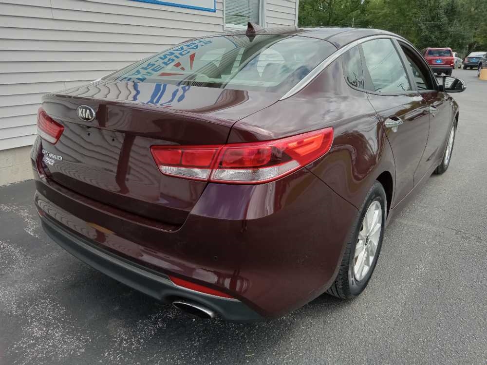 KIA OPTIMA LX; S