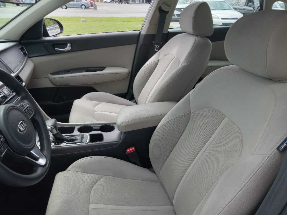 KIA OPTIMA LX; S