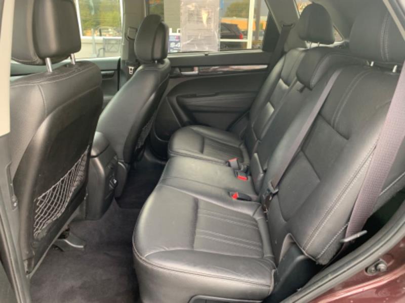 2014 Kia Sorento SX's photo