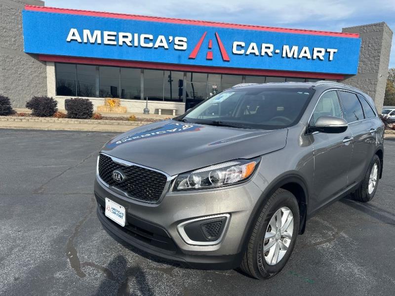 2018 Kia Sorento LX's photo