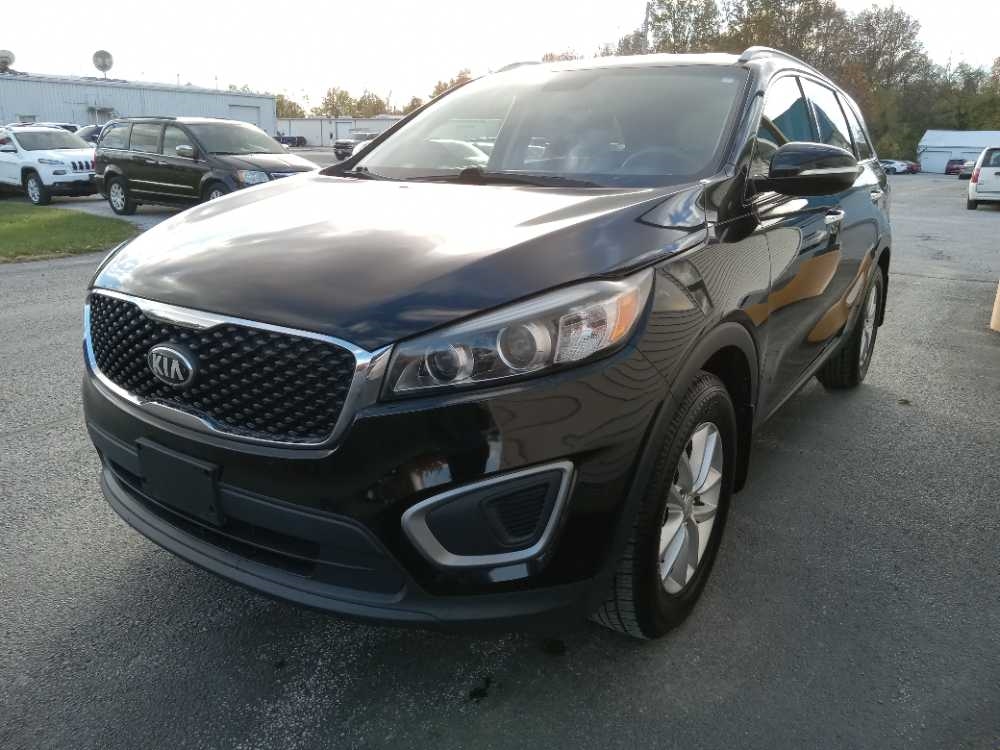 2016 KIA SORENTO LX; L